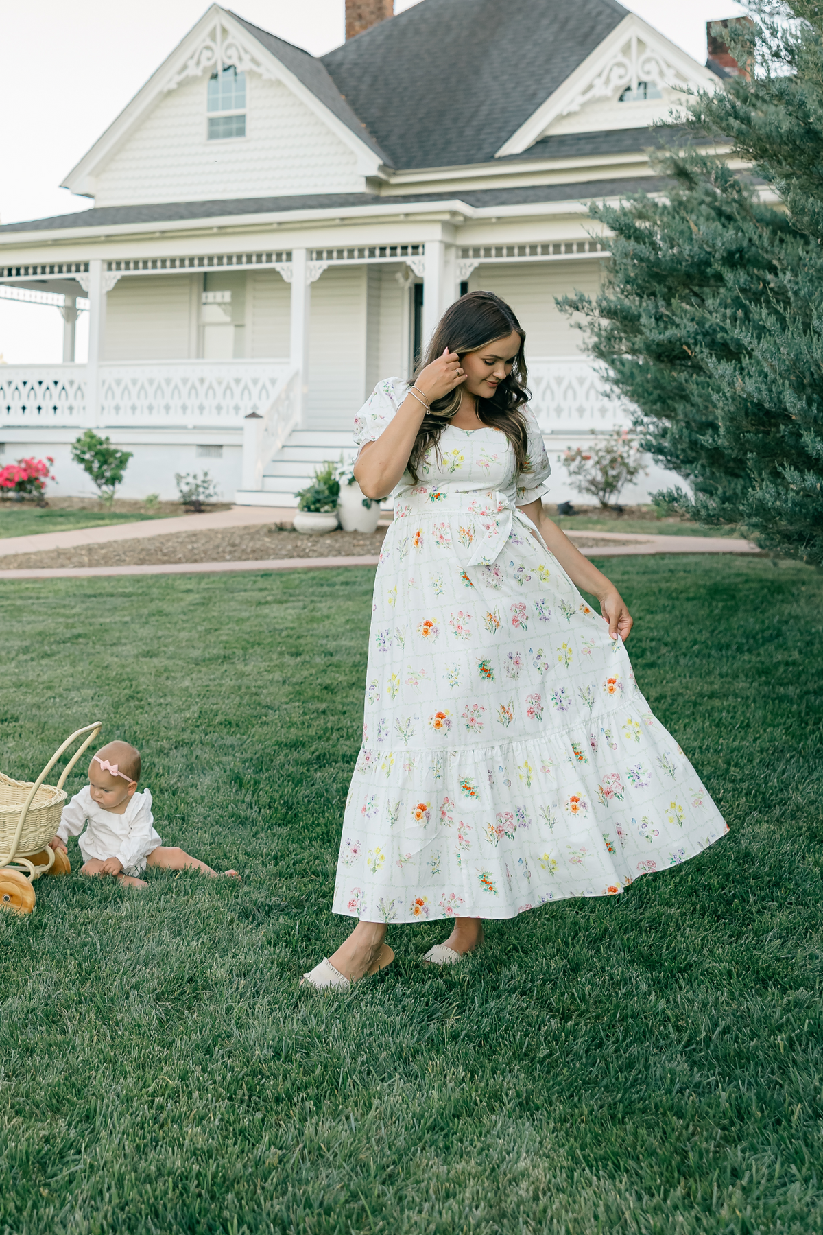 Ann Maxi Dress with Nursing Zippers in Birth Flowers