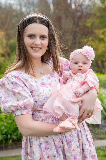Embracing Motherhood without Losing Yourself: Tips for Moms to Feel Like Themselves Again