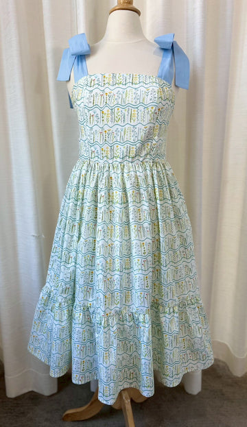 *Sample* Julia Midi Dress with Nursing Zippers in Botanical Meadow