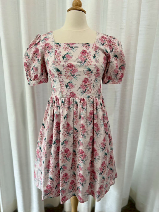 A50: Sample Dress with Nursing Zippers in Pink Floral (Size: S: bust = 35