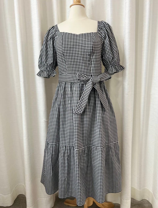 D25: Sample Ann Midi Dress with Nursing Zippers in Black Gingham, Size M (Final Sale)